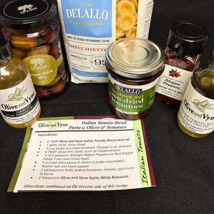 Pasta Lovers - 9x12 - Italian Tomato & Garlic Balsamic Gift Box