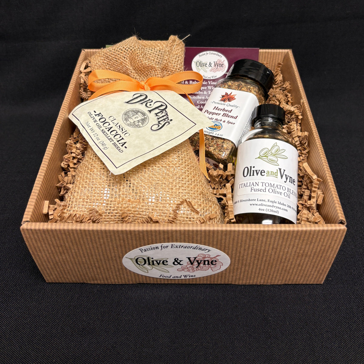 Classic Focaccia Bread Mix gift box with Italian Tomato Blend Fused Olive Oil, Herbed Pepper Blend, and coordinated gift packaging.