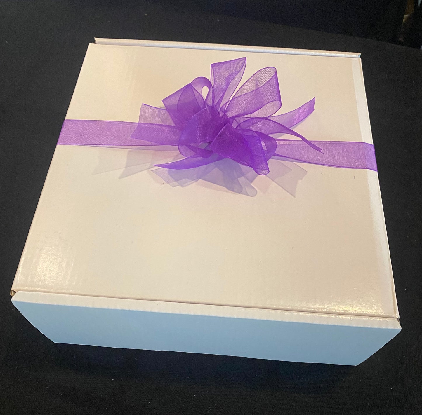 Everything Huckleberry Gift Box - 8 x 8